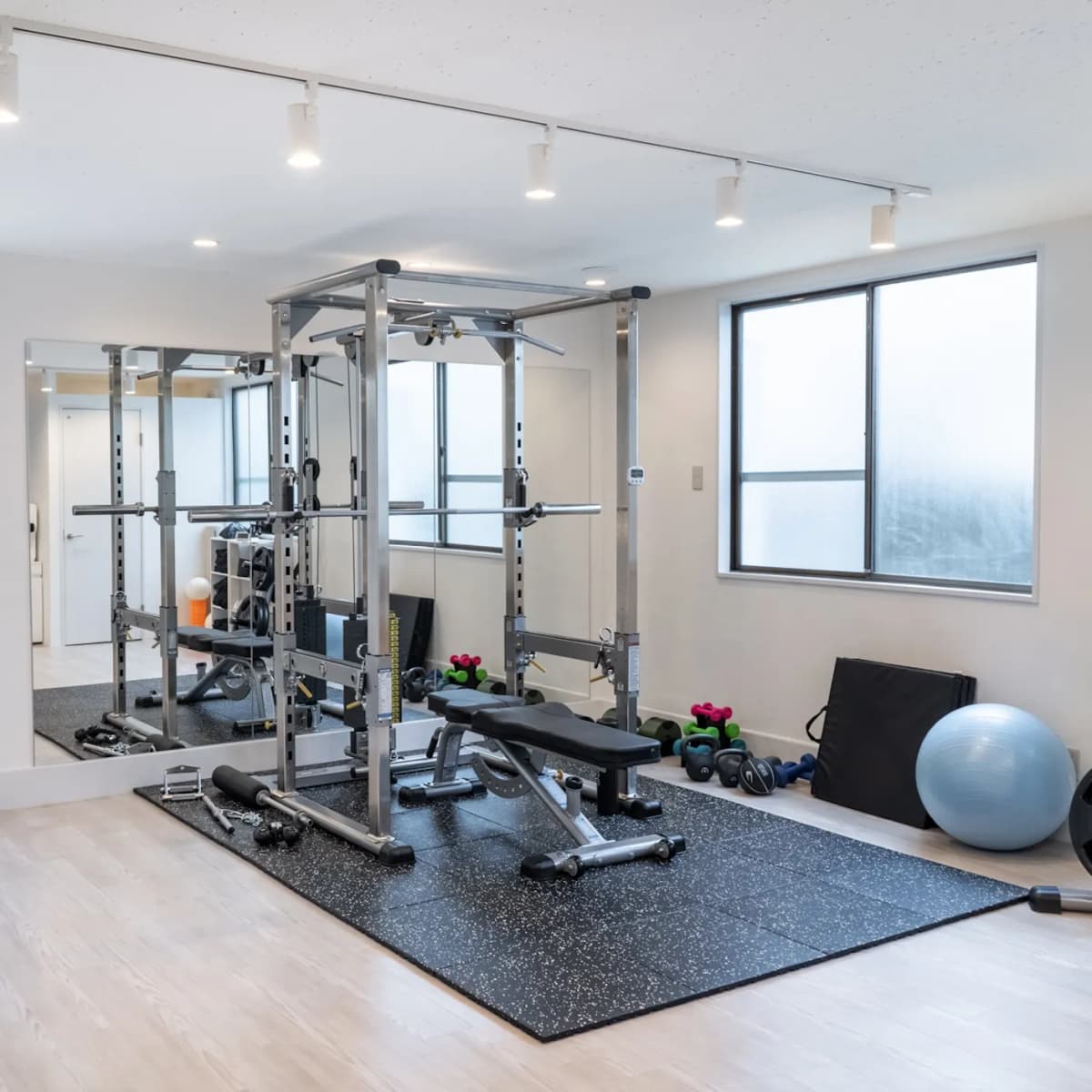 Point4 自然光の完全個室でしっかり60分の指導