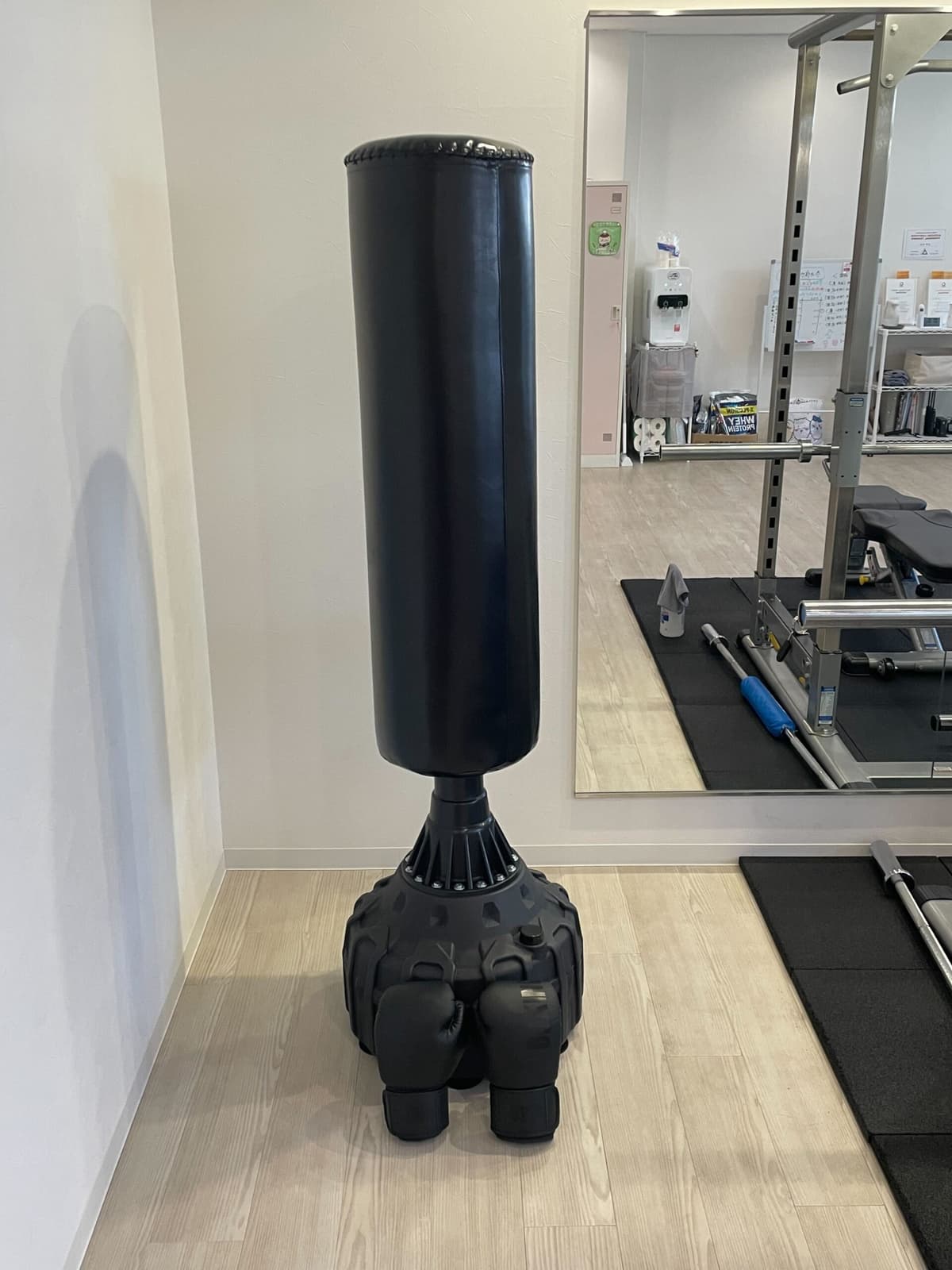 Point6 サンドバッグのある新感覚パーソナル!