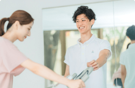 Point1 完全オーダーメイドのトレーニング計画!!
目的に合わせてトレーニングとサポート内容をカスタマイズ。