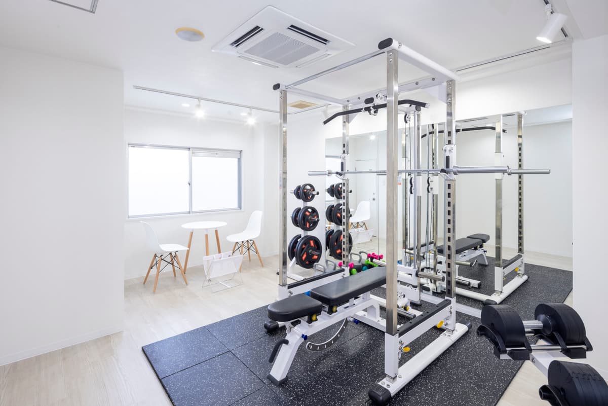 Point2 完全個室の空間で安心してトレーニングできる!