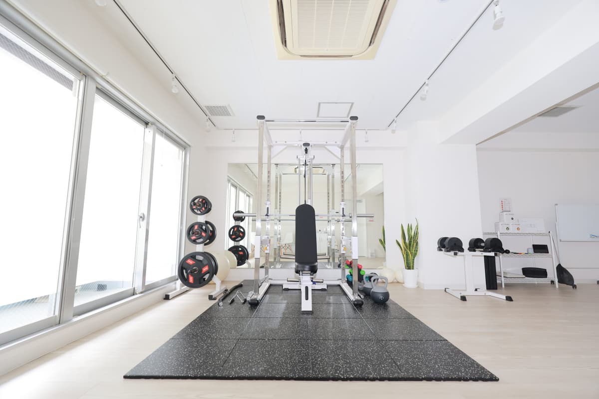 Point2 完全個室の空間で安心してトレーニングできる!