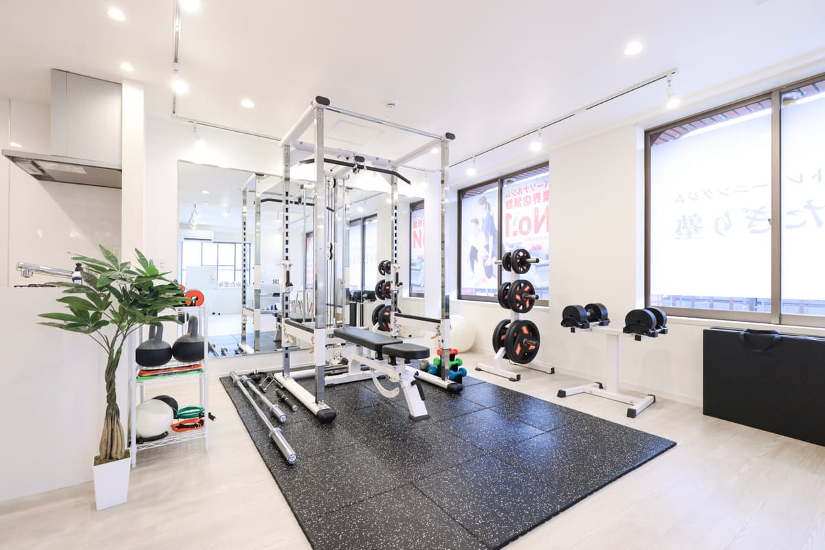 Point5 ~完全個室の安心空間~周りの視線を気にせずに行える!