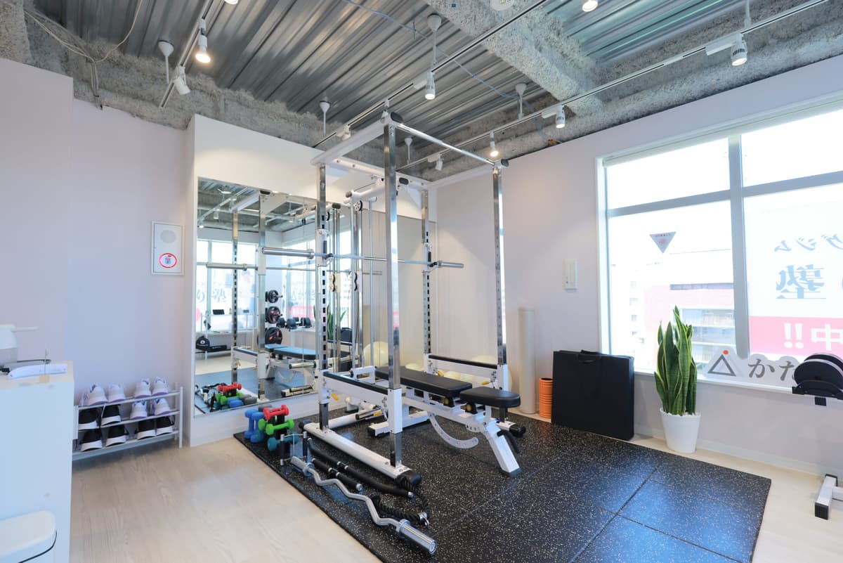 Point2 完全個室で効率よくトレーニングができます!