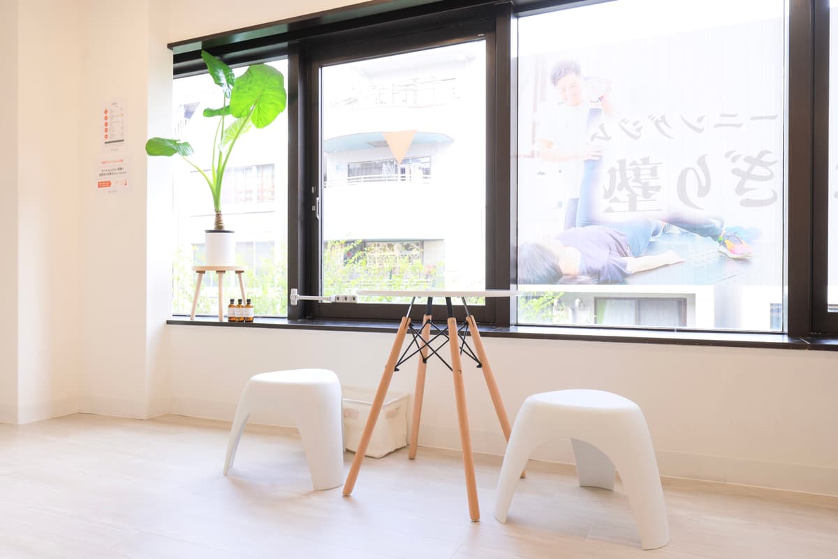 Point4 アロマ香る快適空間&解放感抜群の店内!