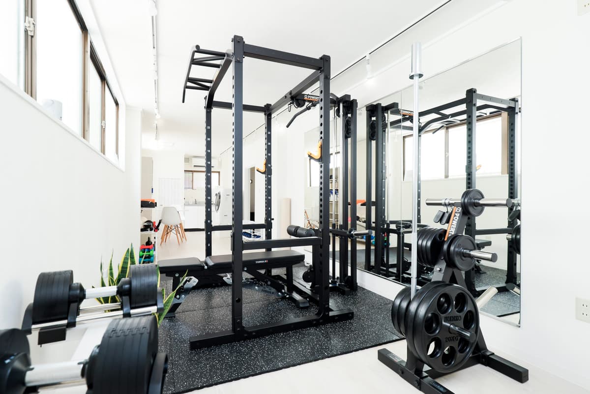 Point2 完全個室の空間で安心してトレーニングできる!