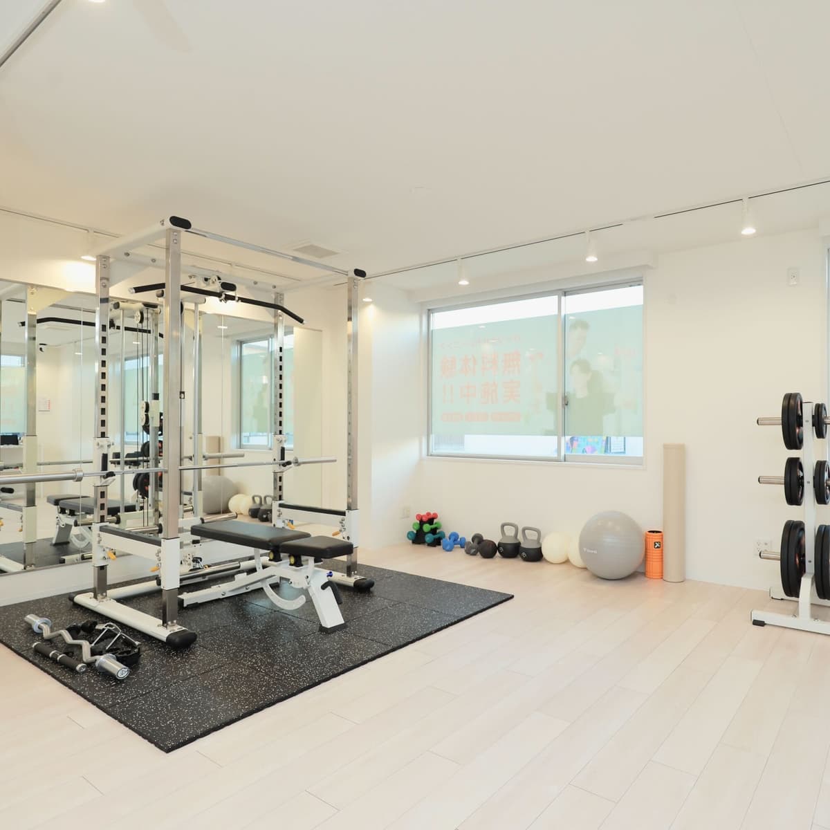 Point6 完全個室の空間で安心してトレーニングできる!