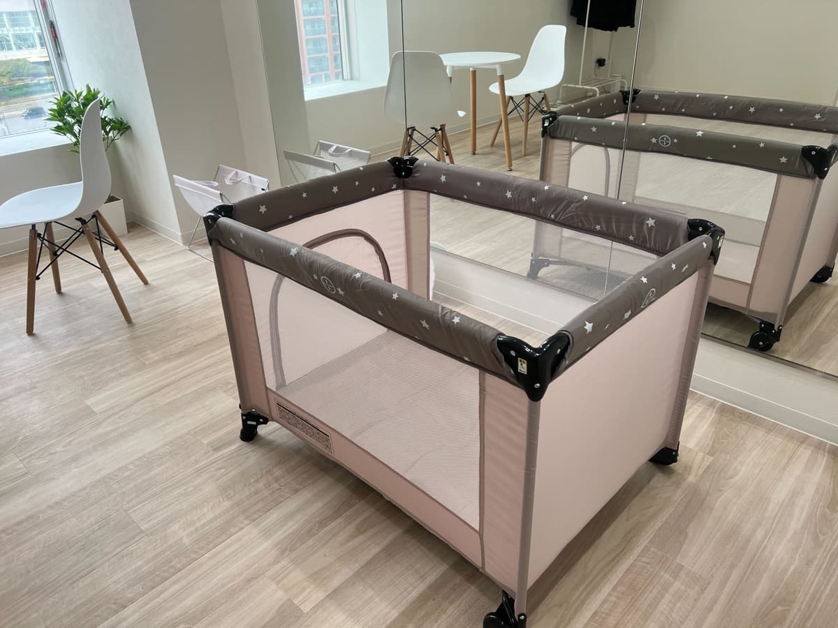 Point4 お子様連れの方も安心! ベビーサークル完備♪