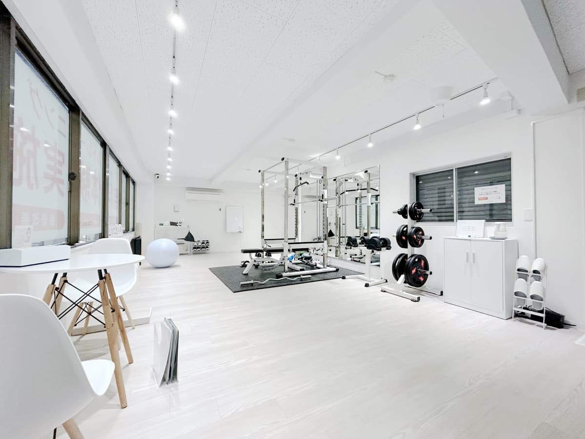 Point3 プライベート空間で女性も安心してトレーニング