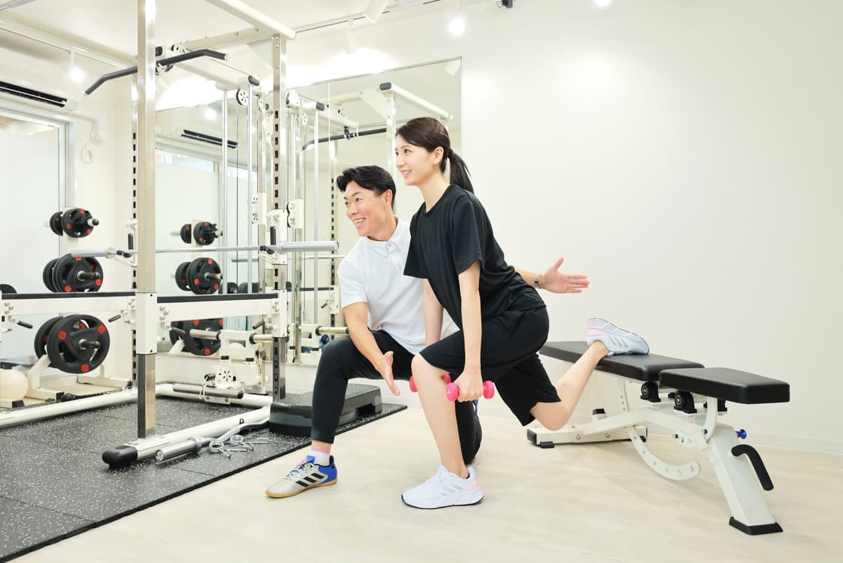 Point2 ~姿勢も正しく綺麗に~理学療法士監修のトレーニングメニュー