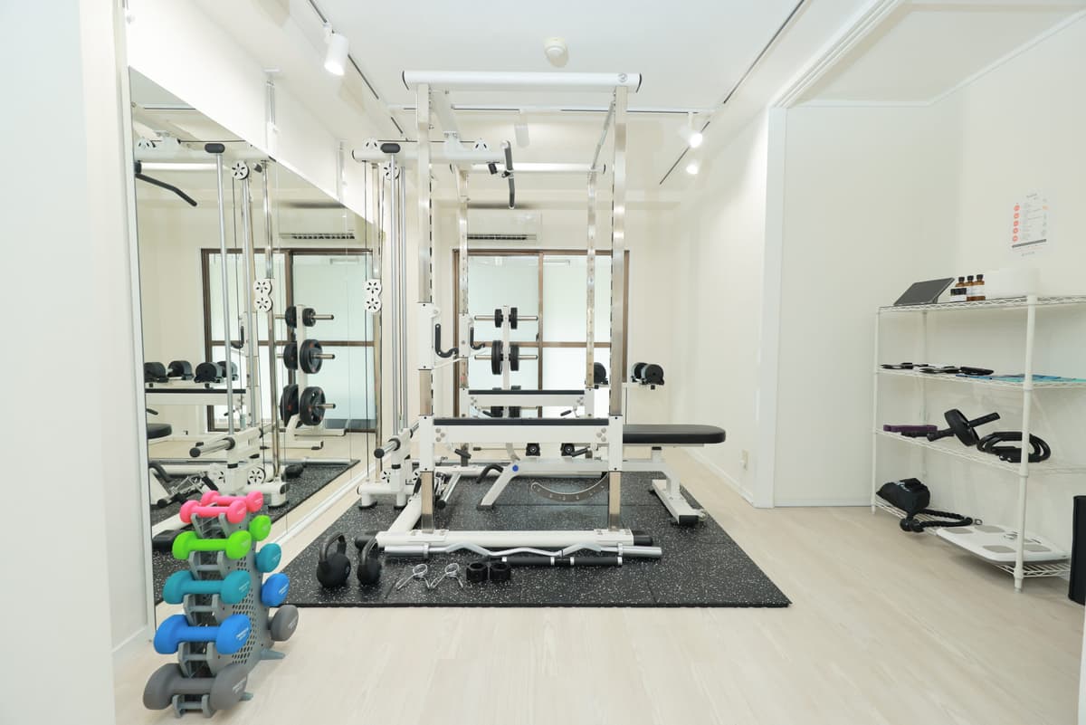 Point2 【プライベートな完全個室】
人目を気にせずトレーニング!