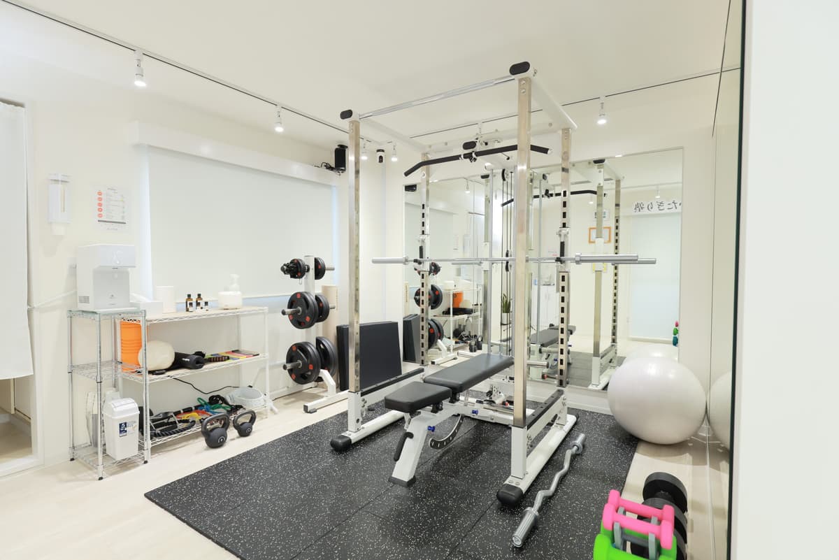 Point2 【プライベートな完全個室】
人目を気にせずトレーニング!